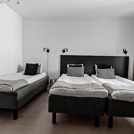 Forenom Hotel Flemingsberg - 10Min From Aelvsjoe Huddinge község Kültér fotó