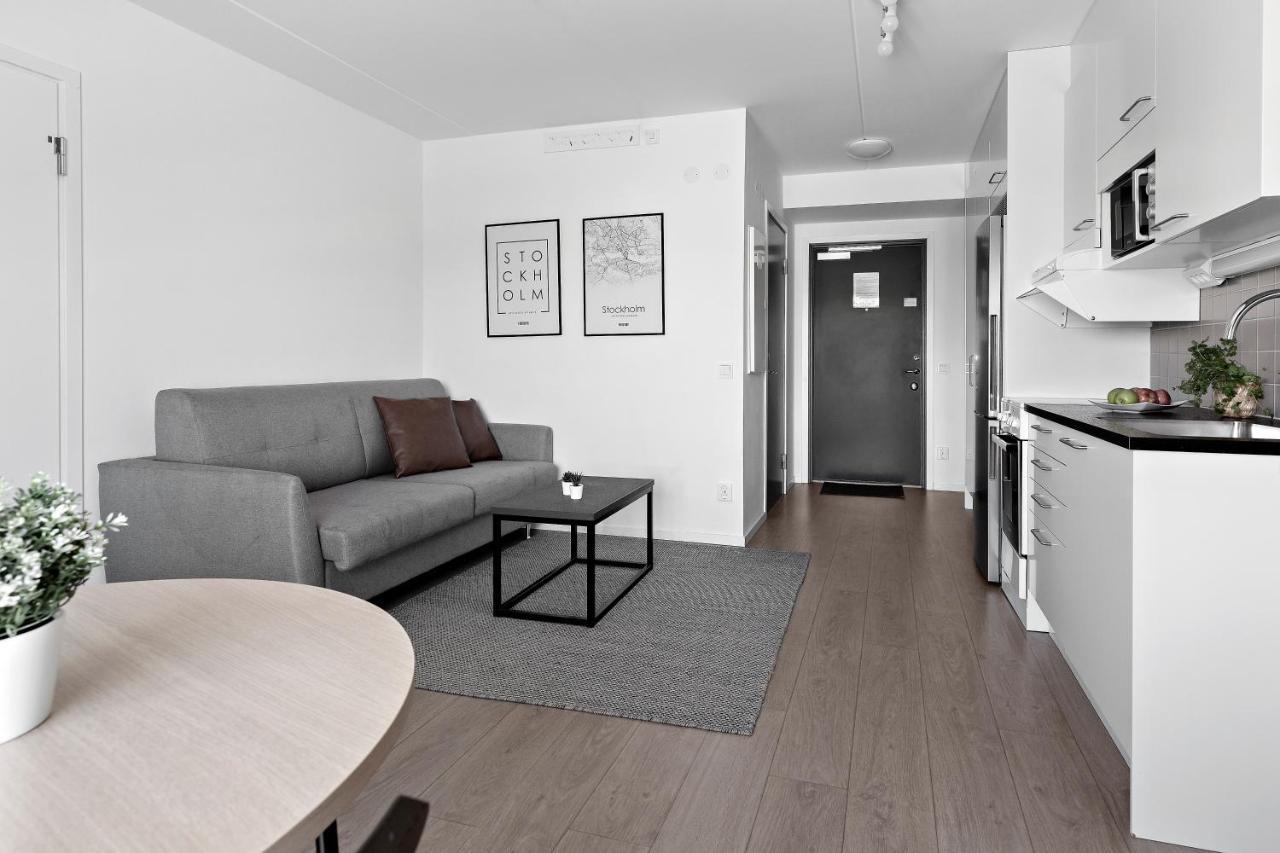 Forenom Hotel Flemingsberg - 10Min From Aelvsjoe Huddinge község Kültér fotó