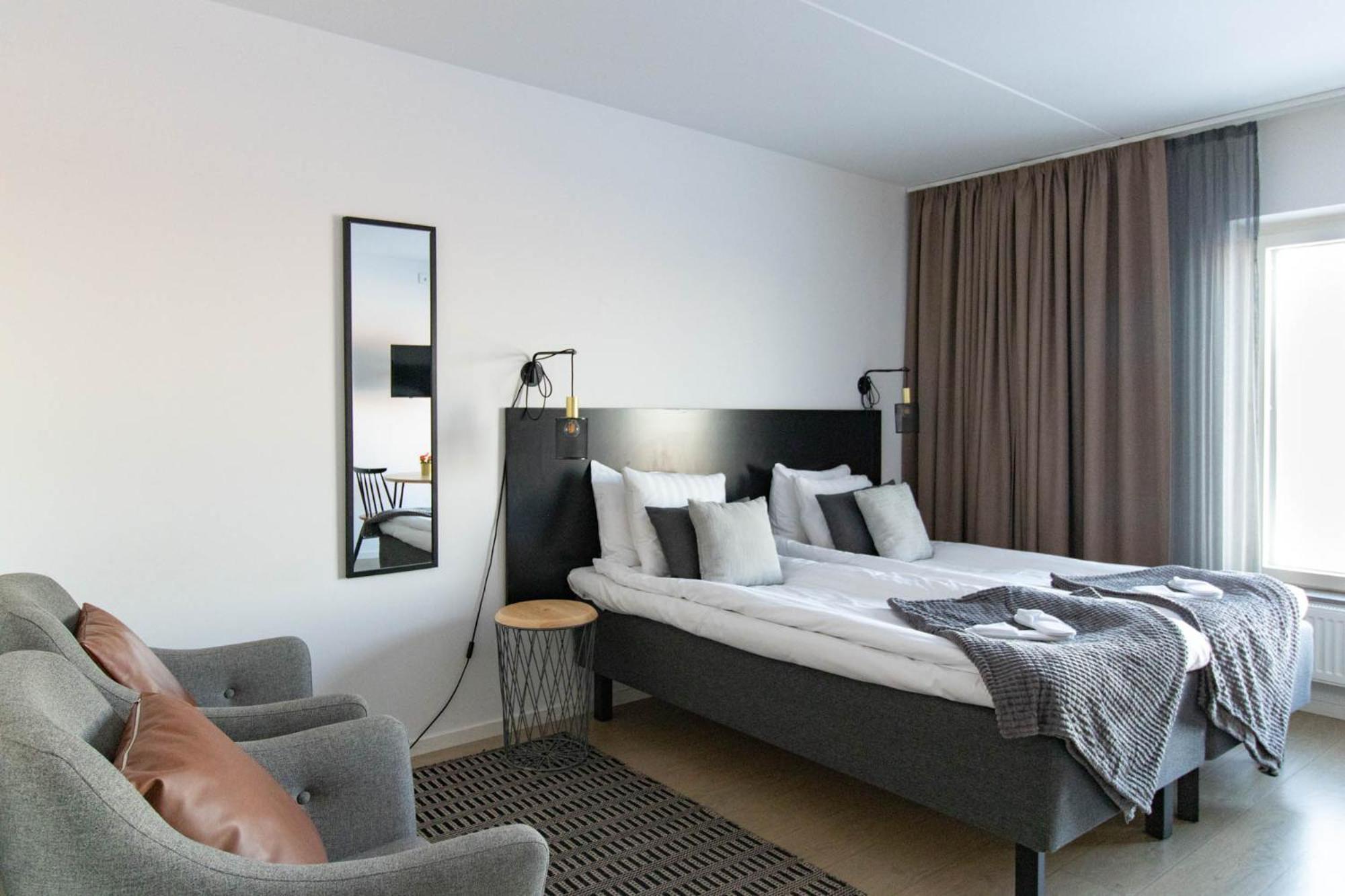 Forenom Hotel Flemingsberg - 10Min From Aelvsjoe Huddinge község Kültér fotó