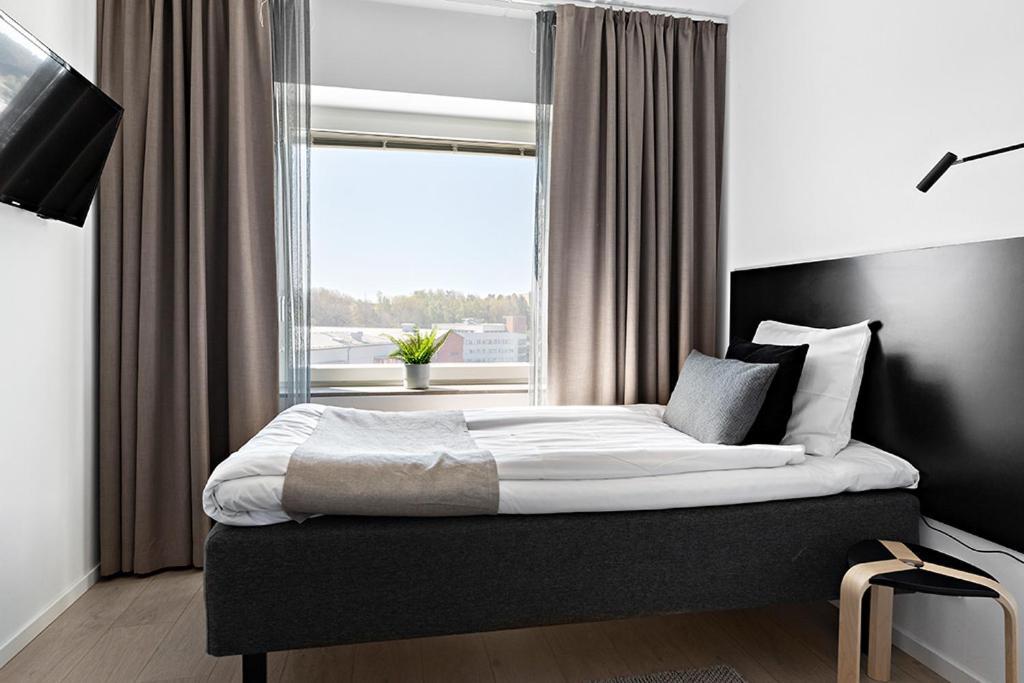 Forenom Hotel Flemingsberg - 10Min From Aelvsjoe Huddinge község Kültér fotó